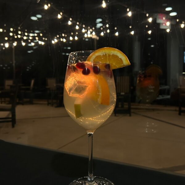 Thirsty Thursday with Unwined on the Water (at White Oak Manor)